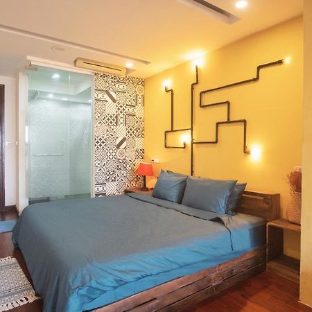 Entire French House With 4 Bedrooms In Hanoi Downtown Exterior foto